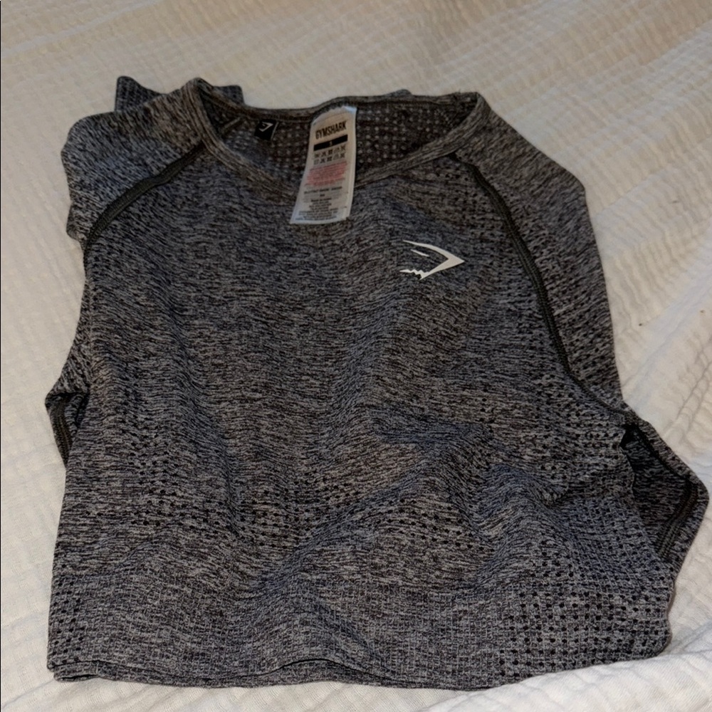GYMSHARK LONG SLEEVE